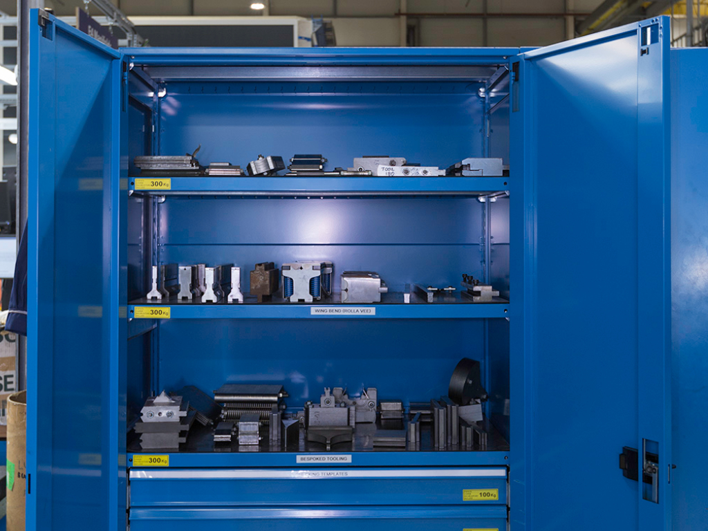Case Study Grid Rolls Royce Workshop Storage