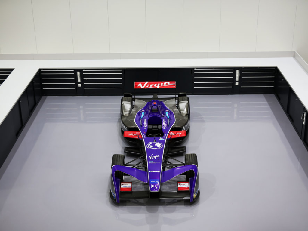 virgin-racing-3-cs Virgin Racing vehicle and workshop topdown image